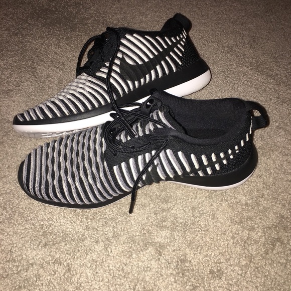 nike roshe two flyknit nike roshe two flyknit